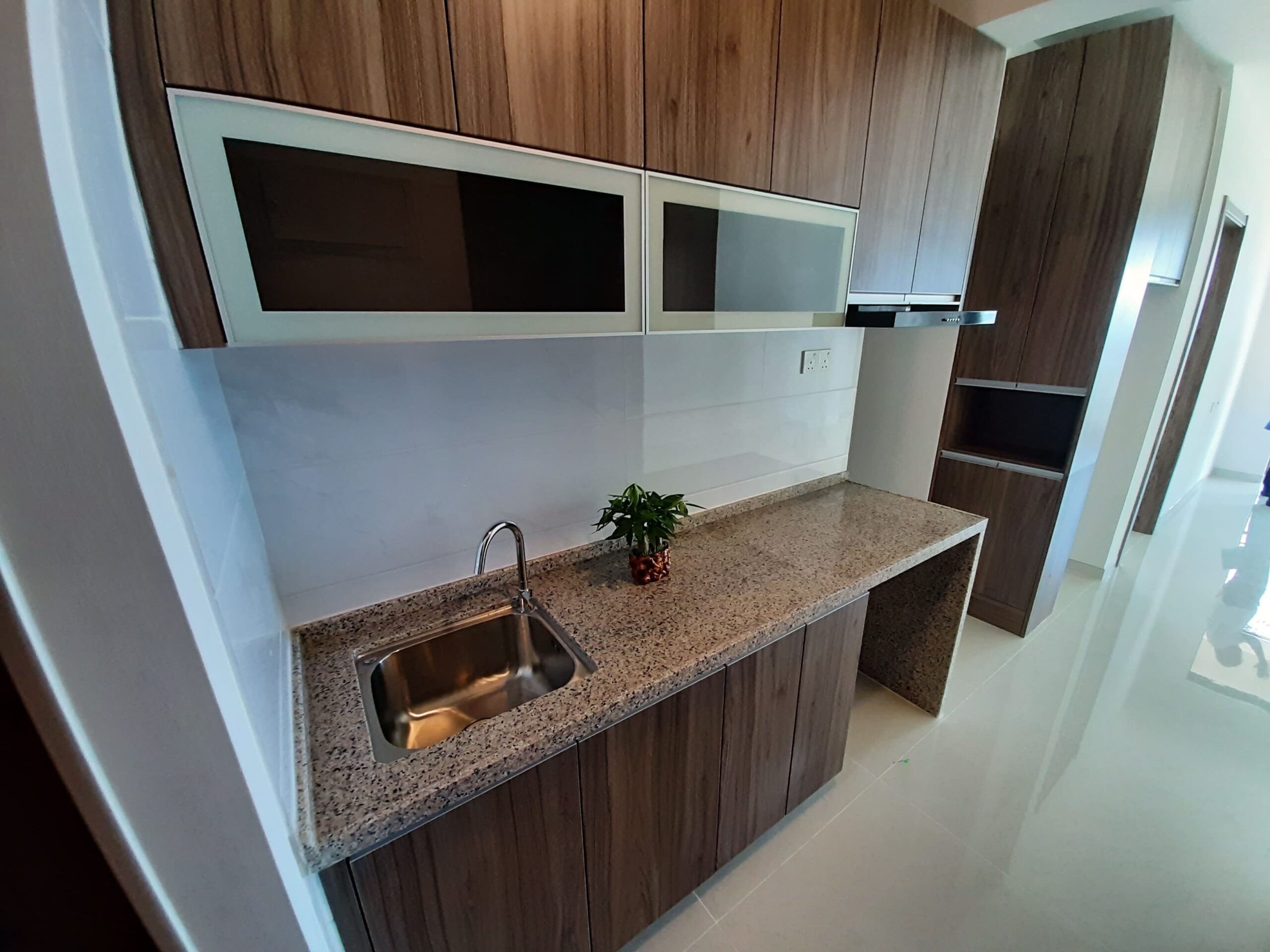 FOREST CITY, REGALIA PARK APARTMENT FOR SALE