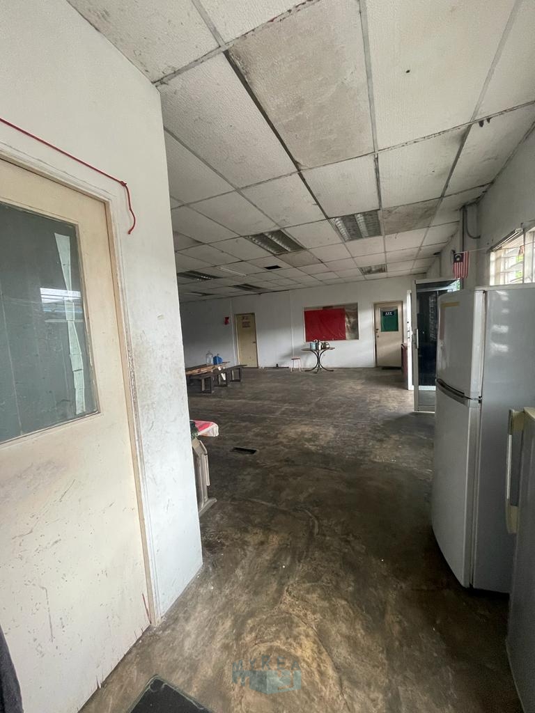 KULAI DETACHED FACTORY FOR SALE