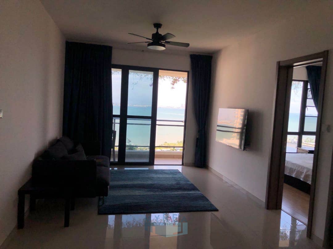 FOREST CITY APARTMENT FOR SALE