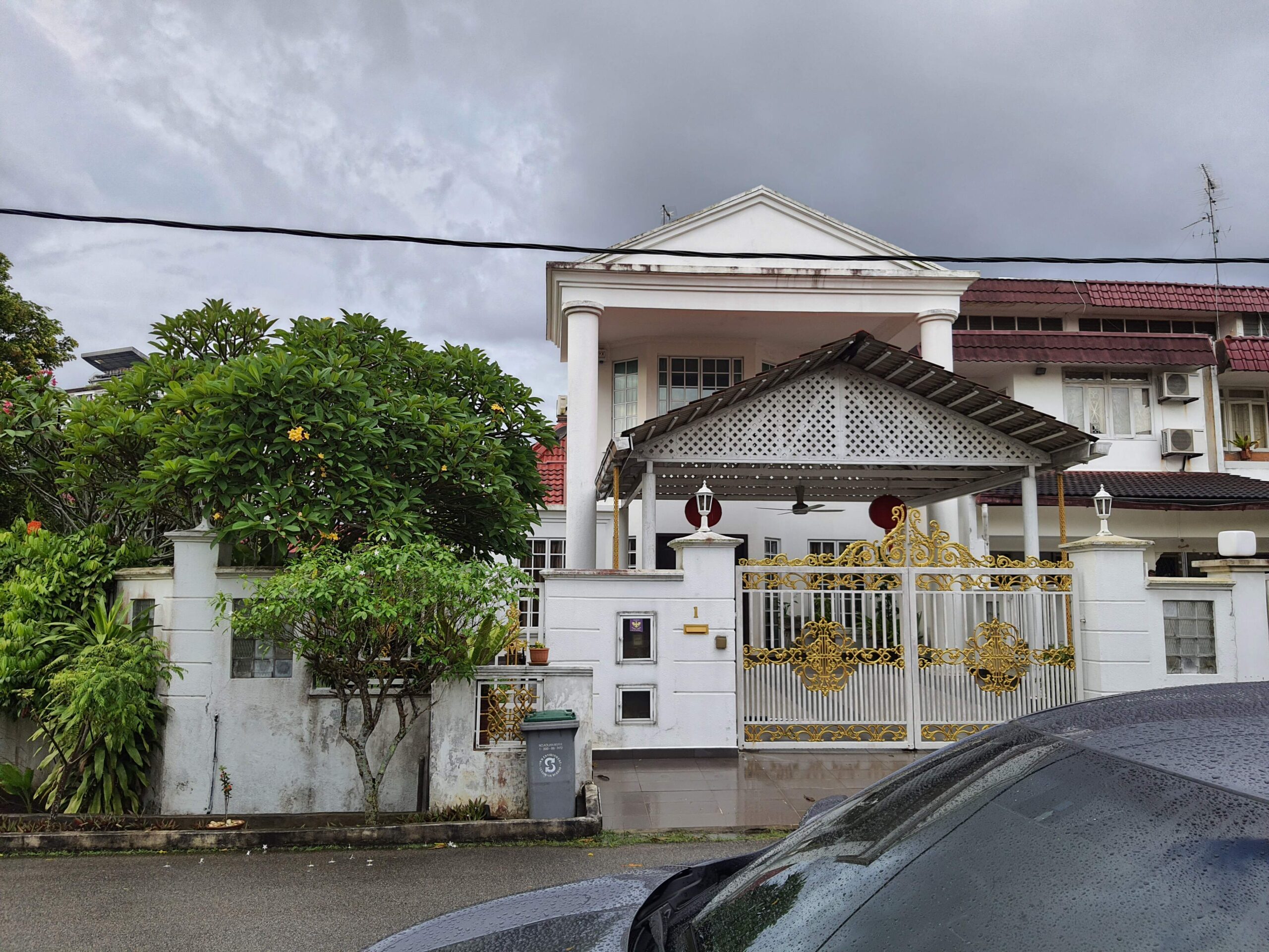 Taman Tasek Double Storey End Lot