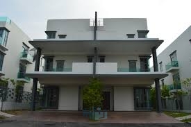 3 STOREY CLUSTER FOR SALE