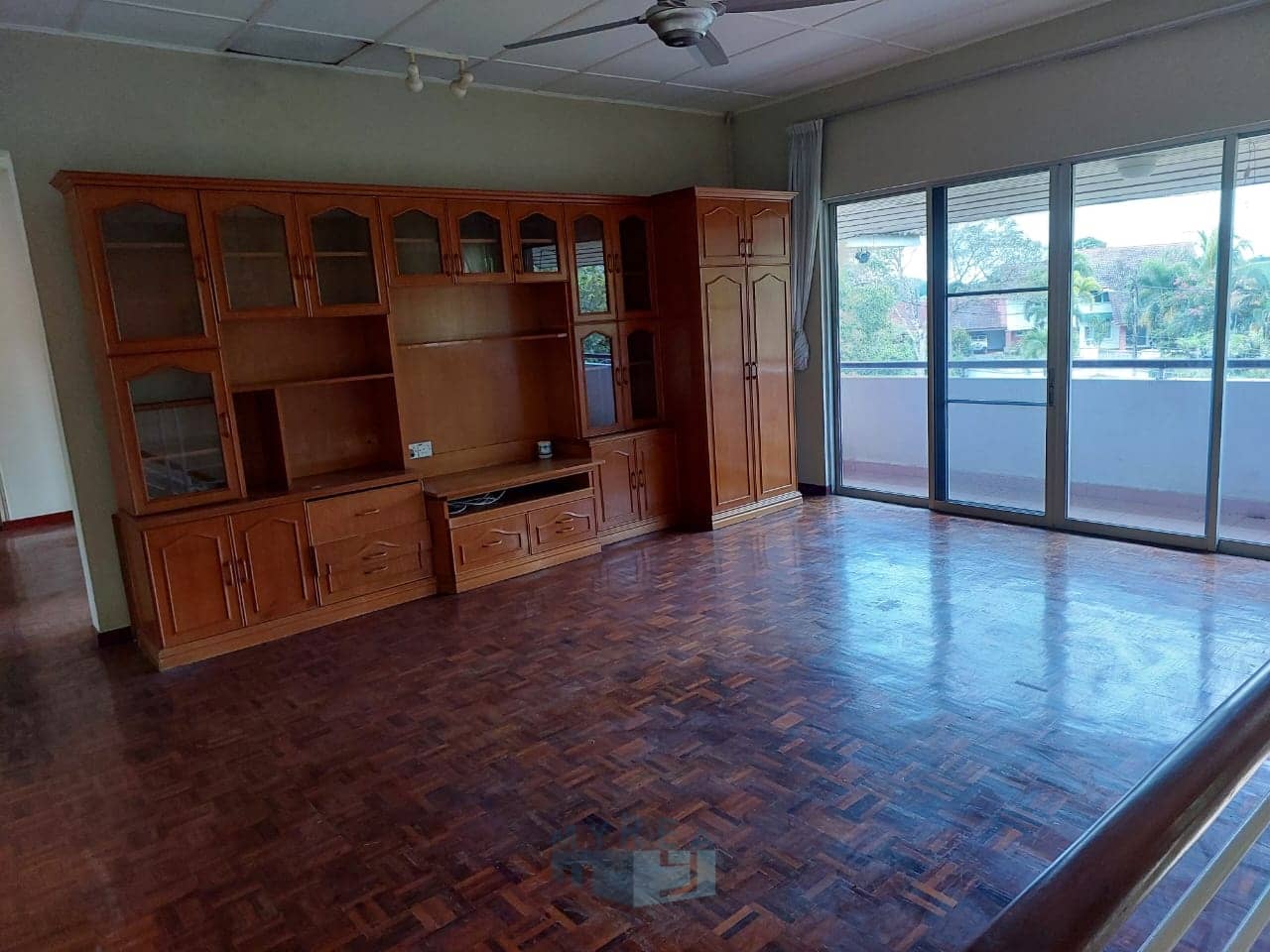 BUKIT TIRAM BUNGALOW FOR SALE
